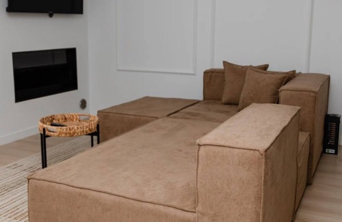 Golem Apartment | 3s Sun Apartment