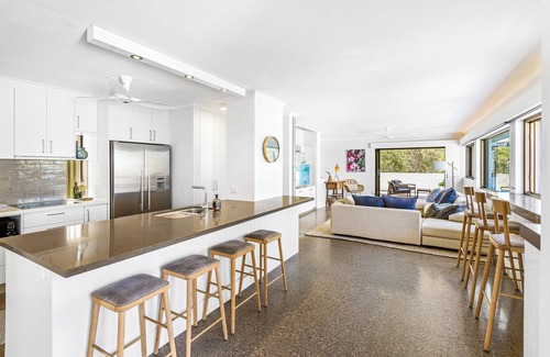 Sunshine Beach Apartment | 4-1-CRANK-STREET-SUNSHINE-BEACH