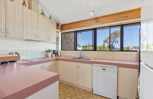 Victor Harbor House | 4/1 Harbour View Terrace - Wi-Fi