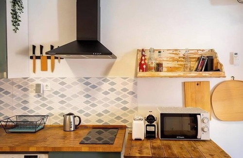 Sant Adria de Besos Apartment | 4-123 studio