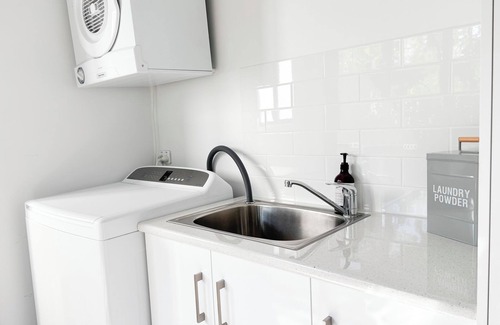 Wagga Wagga Apartment | 4/210 Fitzmaurice Street