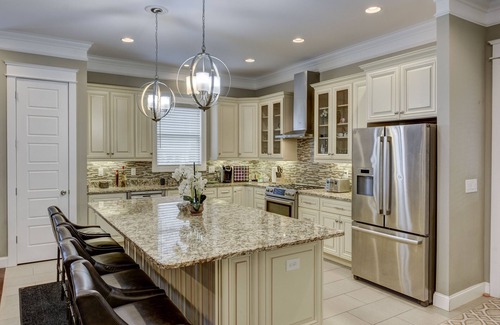 Edgehill House | 4 bdrm+3offices. Walk to the Gulch, Rooftop Deck, Outdoor Grill