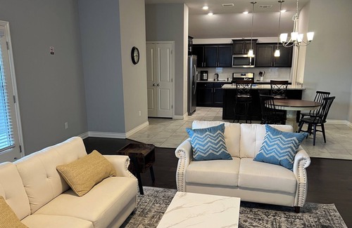 Norman House | 4 bed 2 bath - Beautiful Home in Greanleaf Trail, Norman, OK