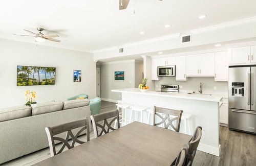 Meadows Condo | 4-Bed 4.5 Bath Condo @ Bayfront Suites & Marina Non-Waterfront