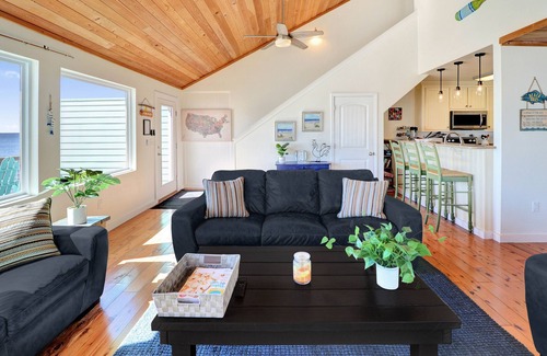 Cape San Blas House | 4 Bed/4 Bath North Cape San Blas Beach Front Home - Steps to the Ocean!