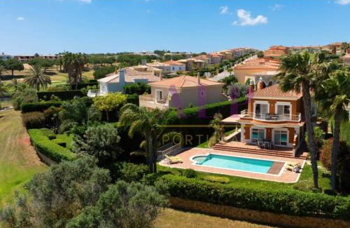 Lagos Villa | 4 bed 4 bathroom villa Quinta da Boavista
