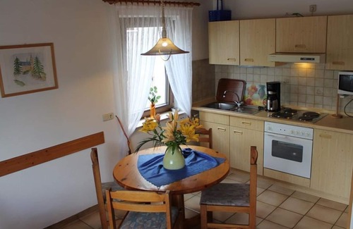 Andel Apartment | 4 bed apartment No. 2 - At the acacia corner - FEWO Flieg