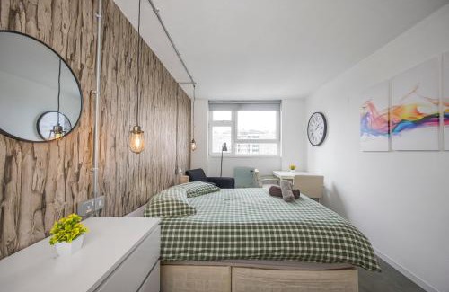 Bunhill Apartment | 4-bed Flat with Stunning Views