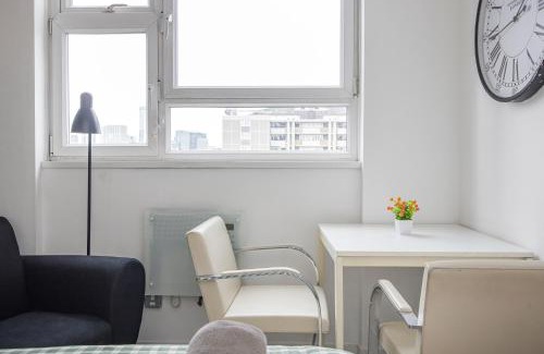 Bunhill Apartment | 4-bed Flat with Stunning Views