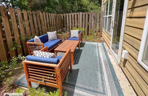 Church Street House | 4 - Bed home with Cali King Bed, 12 mins to DTWN