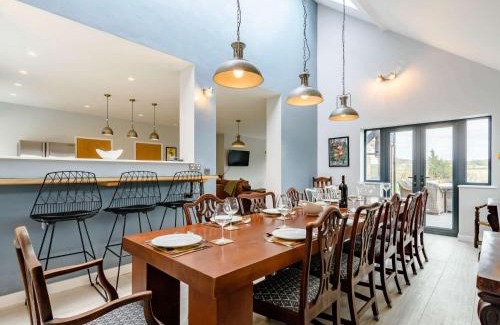 Maresfield House | 4 Bed in Maresfield 56696