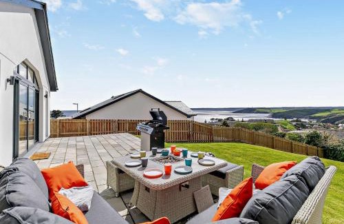 Polruan House | 4 Bed in Polruan 91931
