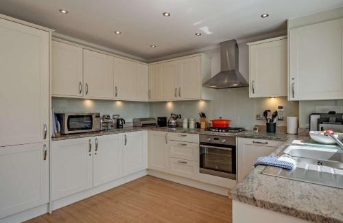 Rye House | 4 bed in Rye BT104