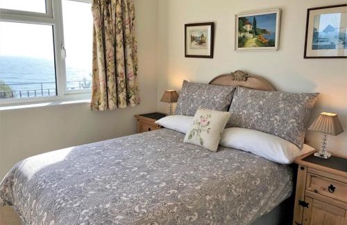 Ventnor House | 4 Bed in Ventnor IC169