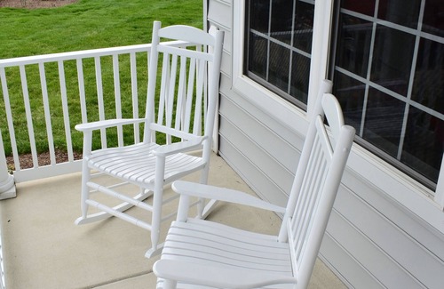 Lewes House | 4 Bed Townhome in Lewes/Rehoboth with Community Pooln