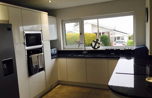 Saundersfoot House | 4 Bed With Stunning Sea Views