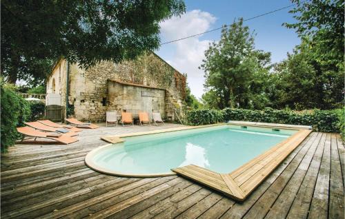 Saint-Germain-de-la-Riviere House | 4 Bedroom Beautiful Home In St Germain