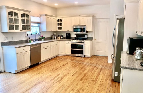 East Quogue House | 4 Bedroom, 2.5 Bath with Heated pool and outdoor shower