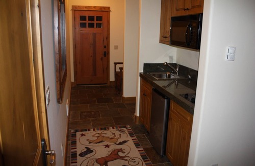 Victor Cabin | 4 Bedroom, 4.5 Bath Luxurious Log Cabin- Teton Springs- Sleeps 10-Full Amenities