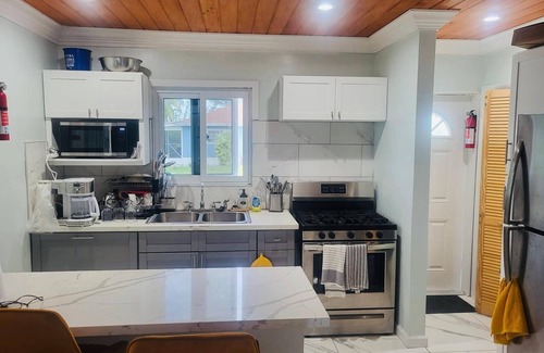 Colonel Hill House | 4 bedroom 4 bath home in crooked island bahamas perfect for Bone fishing.