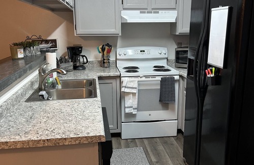 Laramie House | 4 bedroom 4 bath Laramie townhouse. Close to all the fun!