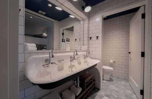 Florida Central Atlantic Coast Resort | 4 Bedroom, 4 Bathroom Premium Evermore Bay View Flat in Orlando, FL near Disney!