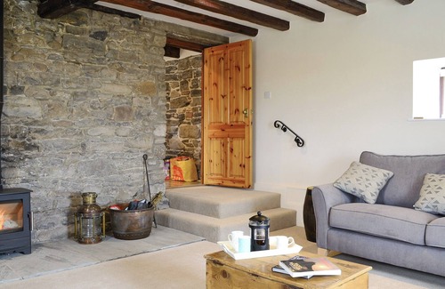 Berwick-upon-Tweed Cottage | 4 bedroom accommodation in Holy Island, near Berwick-upon-Tweed