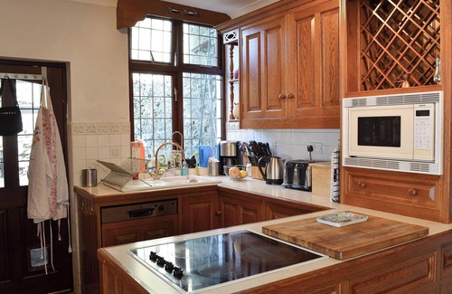 Lindale Cottage | 4 bedroom accommodation in Lindale, near Grange-over-Sands