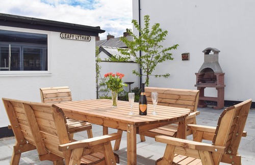 Lytham St. Anne's Cottage | 4 bedroom accommodation in Lytham St Annes