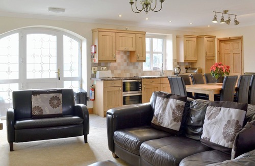 Chancery Cottage | 4 bedroom accommodation in Near Llanfarian