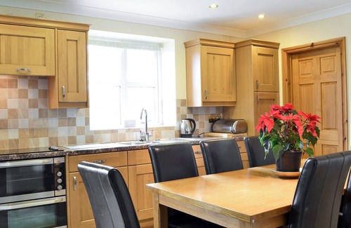 Chancery Cottage | 4 bedroom accommodation in Near Llanfarian