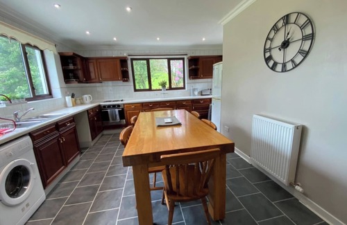 Newton Stewart Cottage | 4 bedroom accommodation in Newton Stewart
