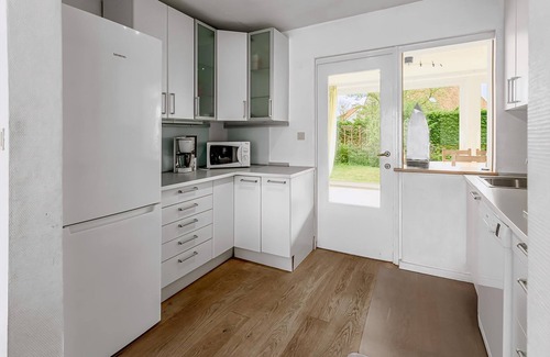 Oostduinkerke-Bad Villa | 4 bedroom accommodation in Oostduinkerke
