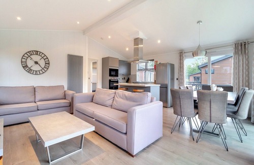 Pentney Ski Chalet | 4 bedroom accommodation in Pentney, King&rsquo;s Lynn
