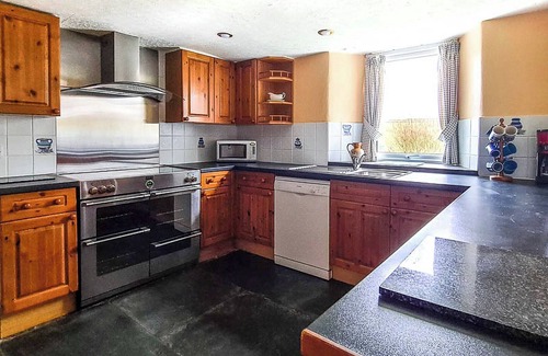 Fivelanes Cottage | 4 bedroom accommodation in Launceston