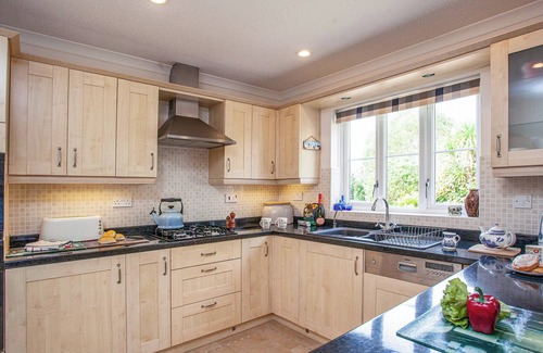 Teignmouth Cottage | 4 bedroom accommodation in Teignmouth