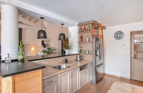 Montelimar House | 4 bedroom accommodation in Montelimar