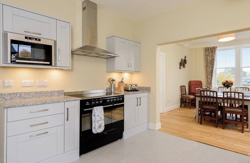 Pencaitland Cottage | 4 bedroom accommodation in Pencaitland, near Tranent
