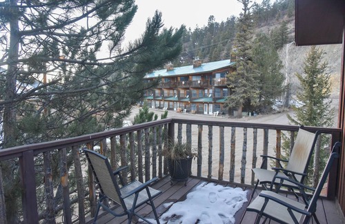 Red River House | 4 bedroom accommodation in Red River