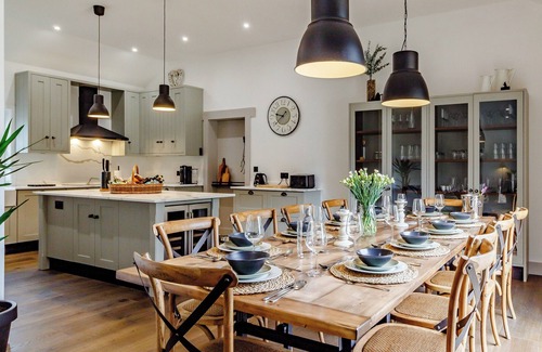 Thetford Cottage | 4 bedroom accommodation in Barnham