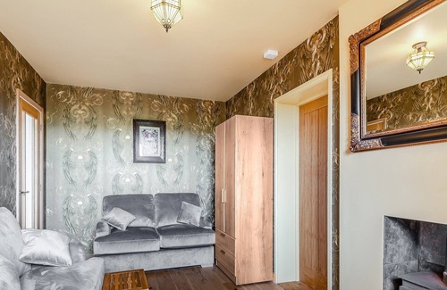 Wrentham Cottage | 4 bedroom accommodation in Wrentham, near Southwold