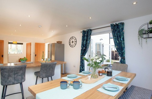 Buckerell Cottage | 4 bedroom accommodation in Weston, near Honiton