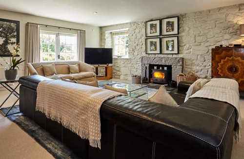 Crieff Cottage | 4 bedroom accommodation in Ochtertyre, near Crieff