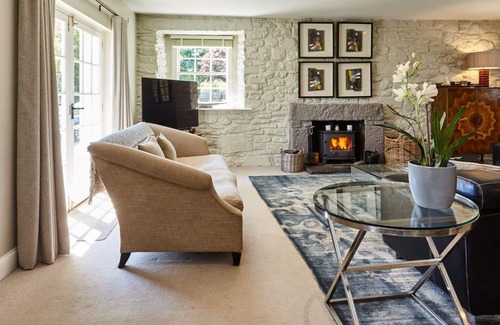 Crieff Cottage | 4 bedroom accommodation in Ochtertyre, near Crieff