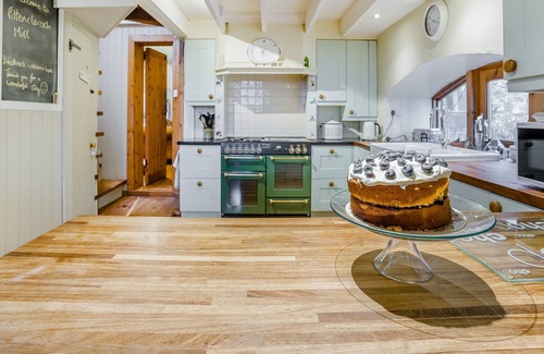 Crieff Cottage | 4 bedroom accommodation in Crieff