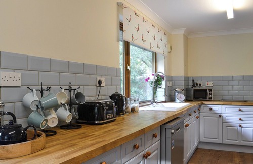 Salen Cottage | 4 bedroom accommodation in Camus Inas, Salen, near Acharacle