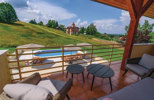 Kupinecki Kraljevec House | 4 bedroom accommodation in Starjak