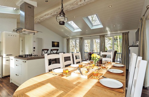 Ryde Ski Chalet | 4 bedroom accommodation in Wootton Bridge, Nr Cowes