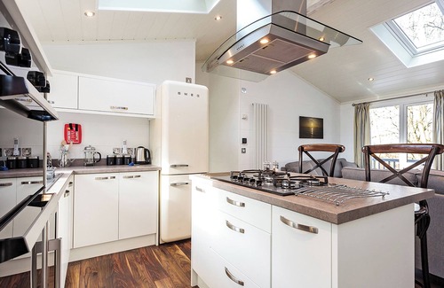 Ryde Ski Chalet | 4 bedroom accommodation in Wootton Bridge, Nr Cowes