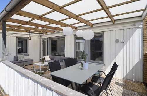 Askim House | 4 bedroom accommodation in Askim